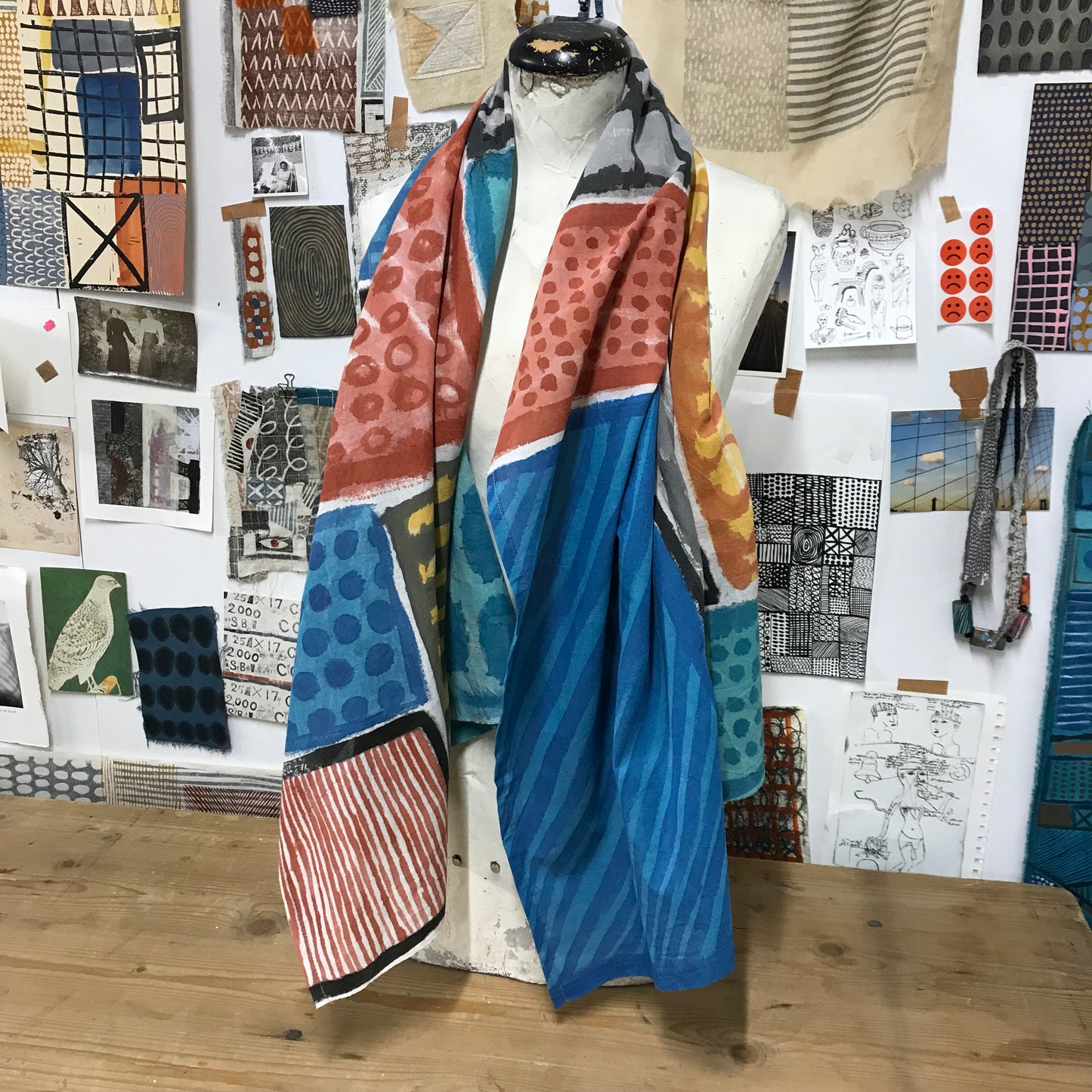 the NATIVE LANGUAGE scarf - no. 6
